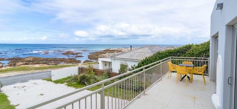 6 Bedroom Property for Sale in Kleinbaai Western Cape